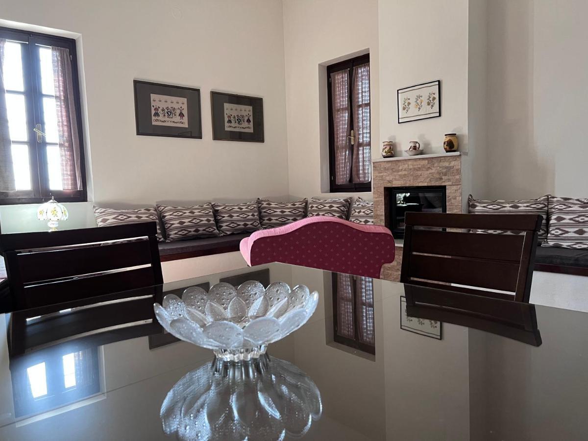 Grand Boutique Studios أفيسوس المظهر الخارجي الصورة